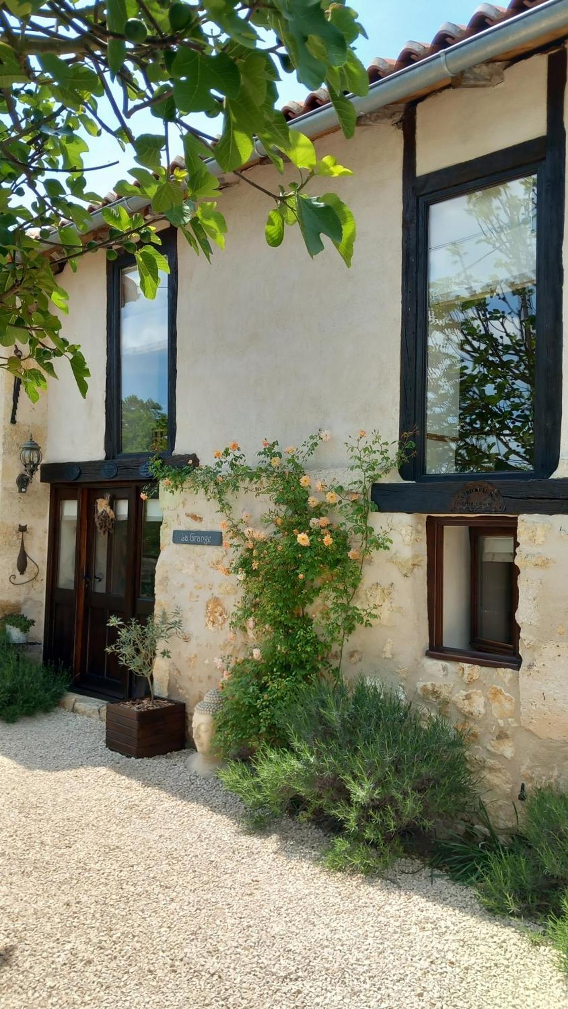 Lpc Dordogne Holidays - Le Petit Coin Lussas-et-Nontronneau المظهر الخارجي الصورة